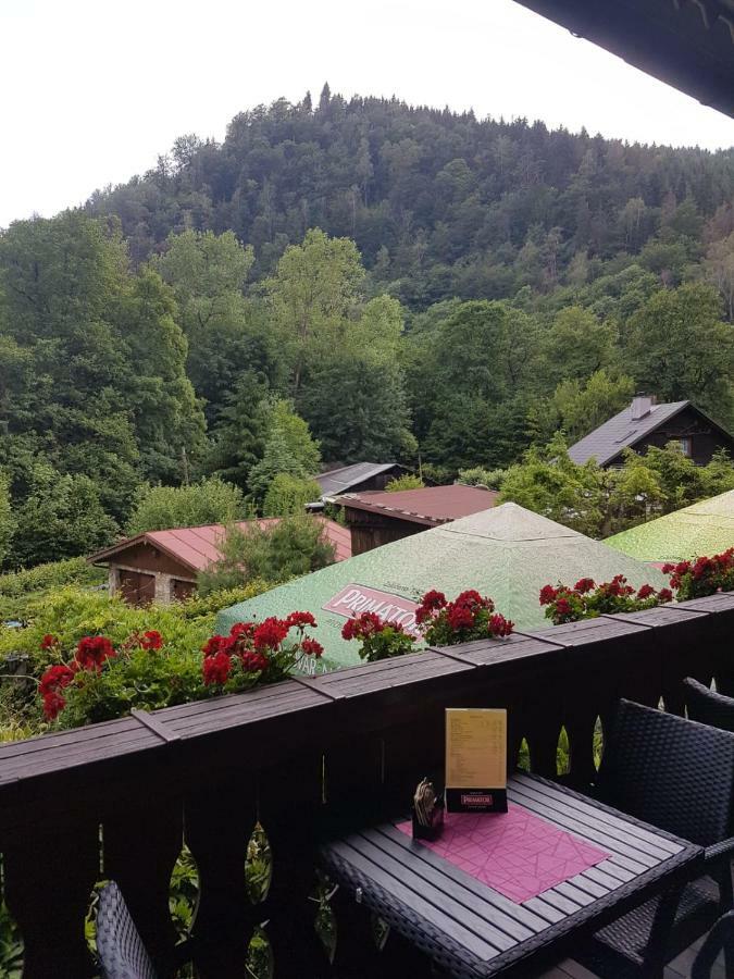 Certovka Peklo Hotel Náchod Buitenkant foto
